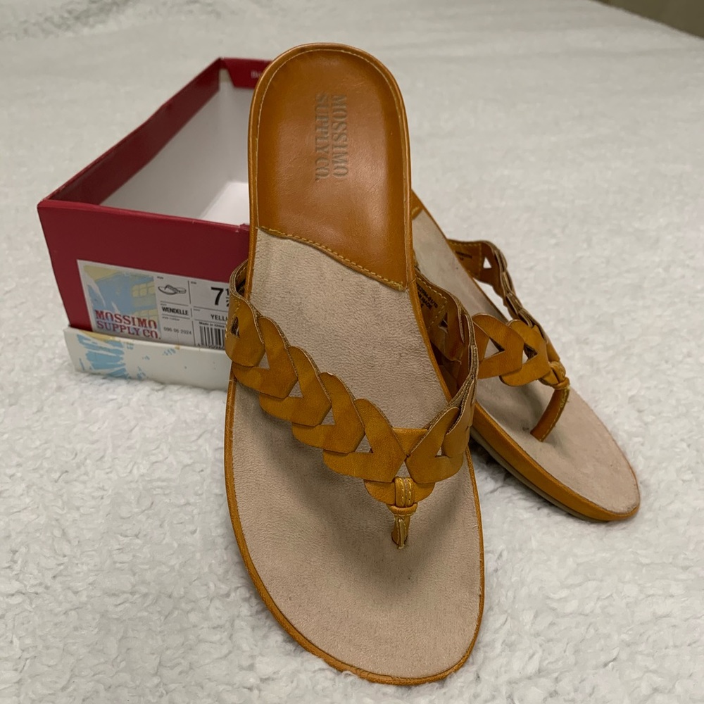 Mossimo Sandals